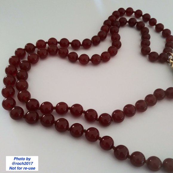 Cameo Locket Garnet Bead Necklace - Picture 9 of 11